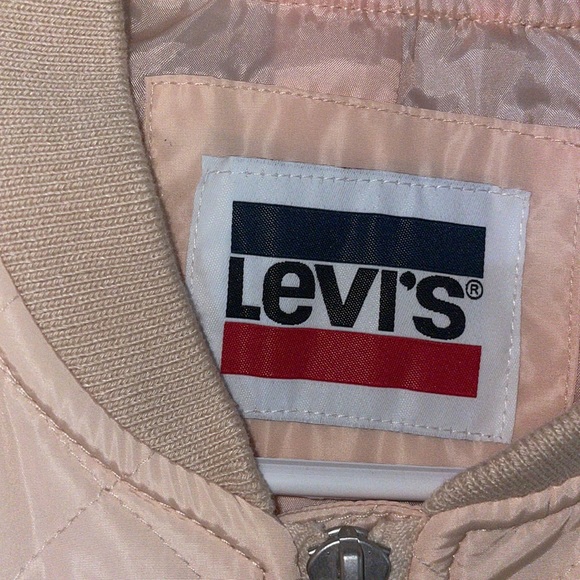 •LEVI'S•NWT WOMENS' PEACH BLUSH DIAMOND QUILTED BOMBER JACKET SIZE LARGE - Picture 7 of 12